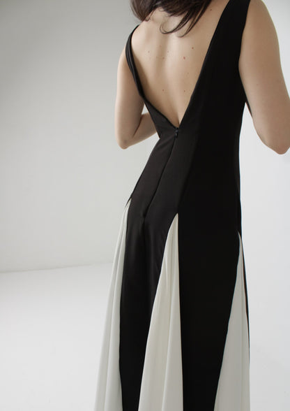 V-Neck Maxi Dress with Godet Skirt PDF Sewing Pattern — Alessandra — Friedlies